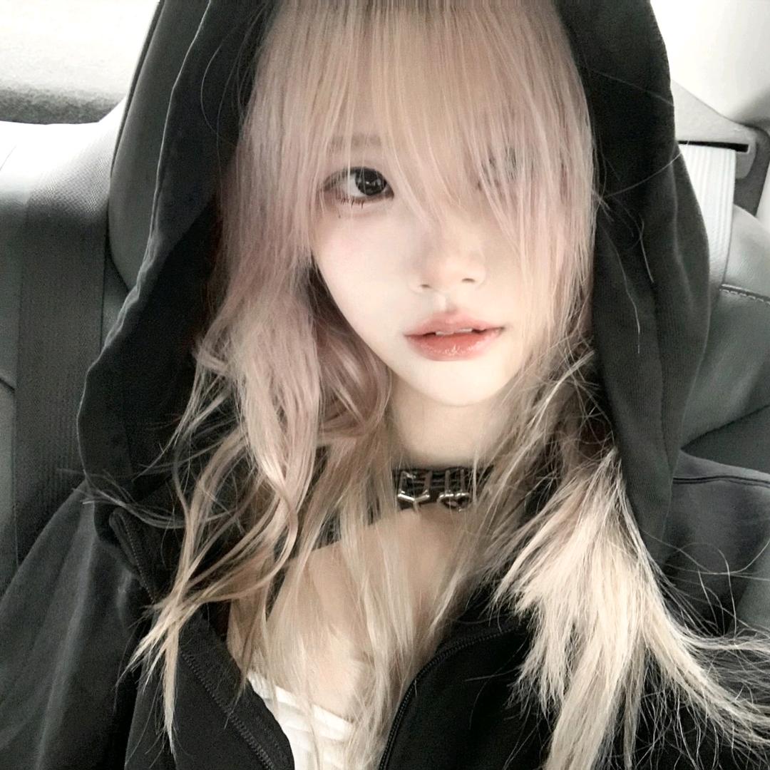 姈嫣