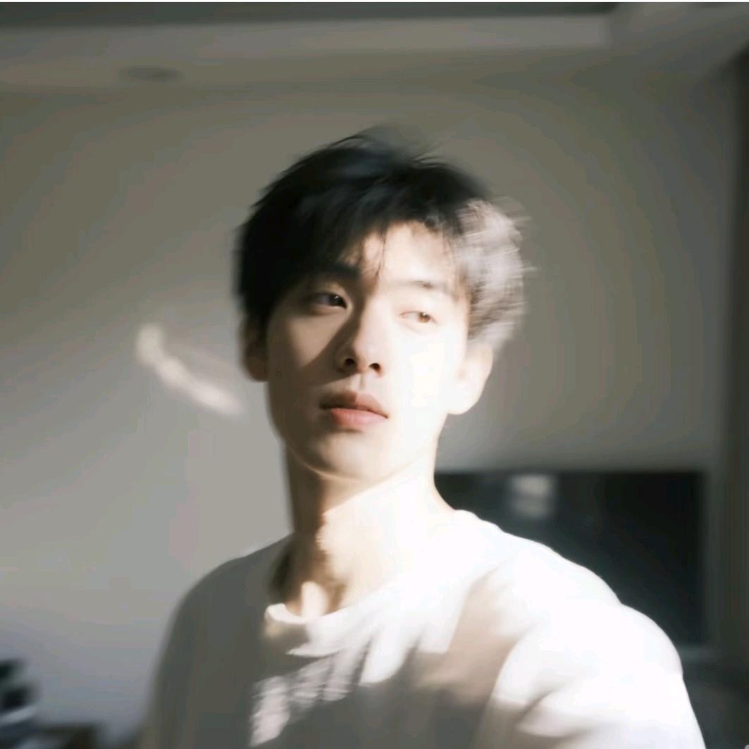 MYR💕头像