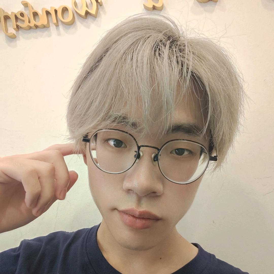 小凡同学