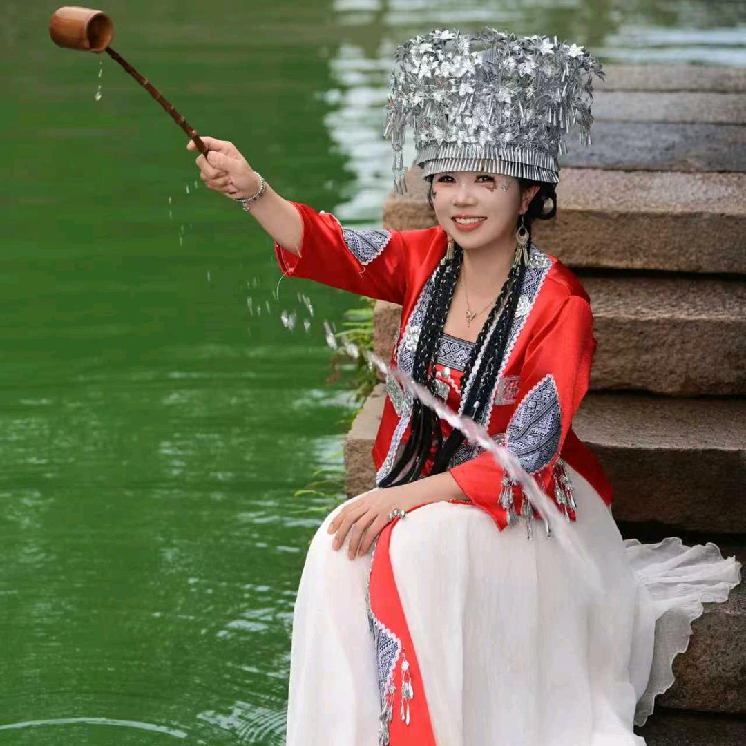 @ঞ🍒时光꧔ꦿ᭄安好࿐ᩚ: 🍒时光安