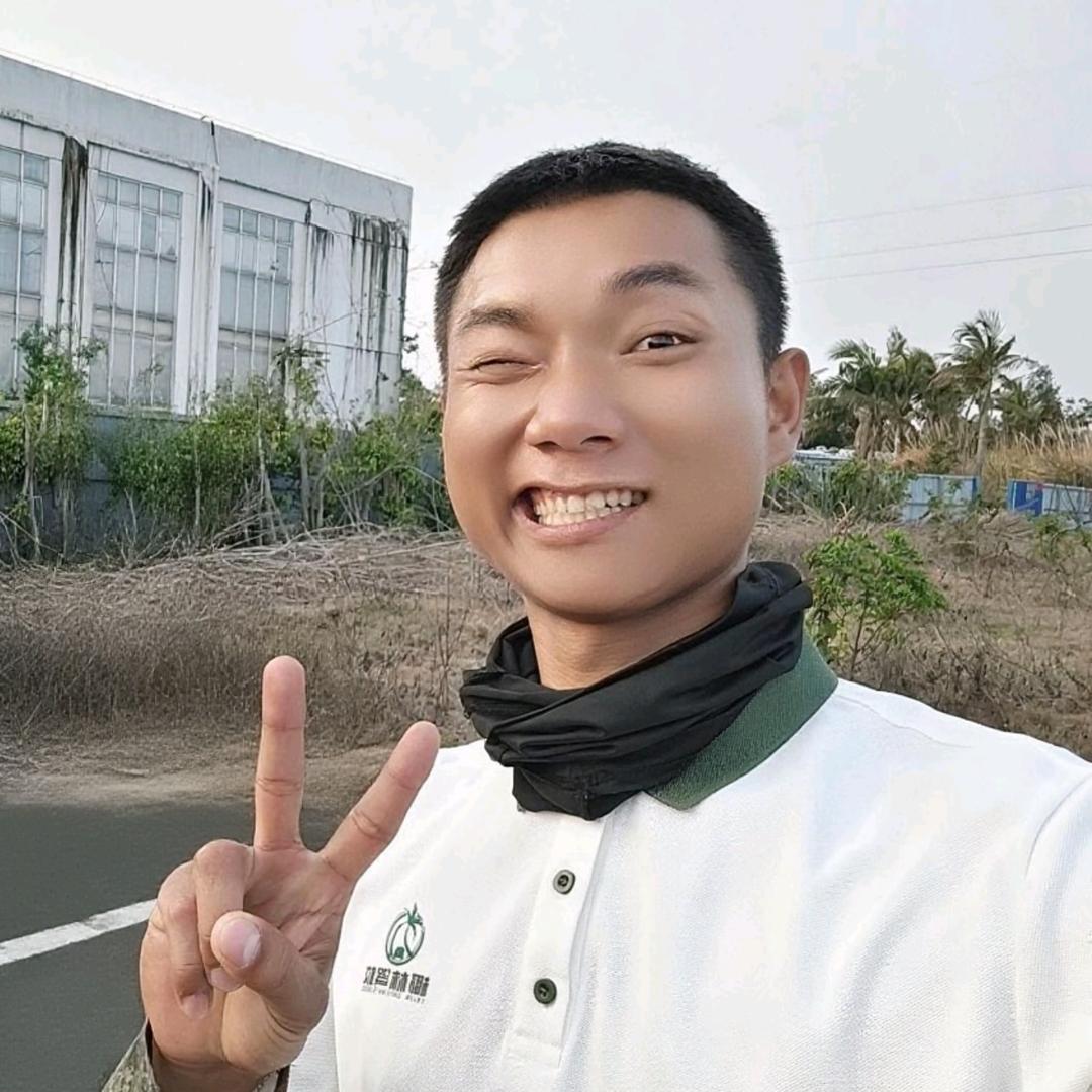 海南阿东教练摩托车小车报名咨询