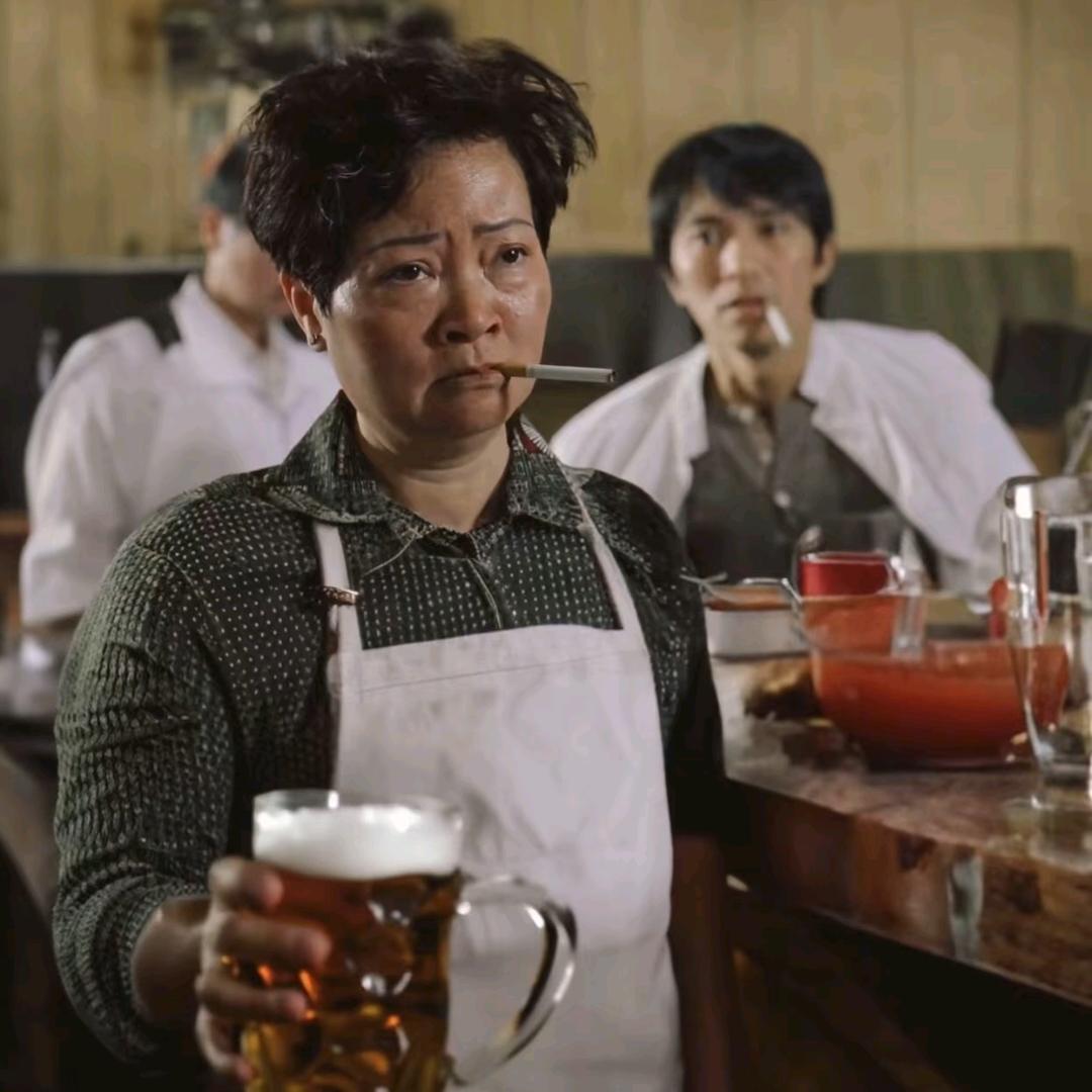 留白。