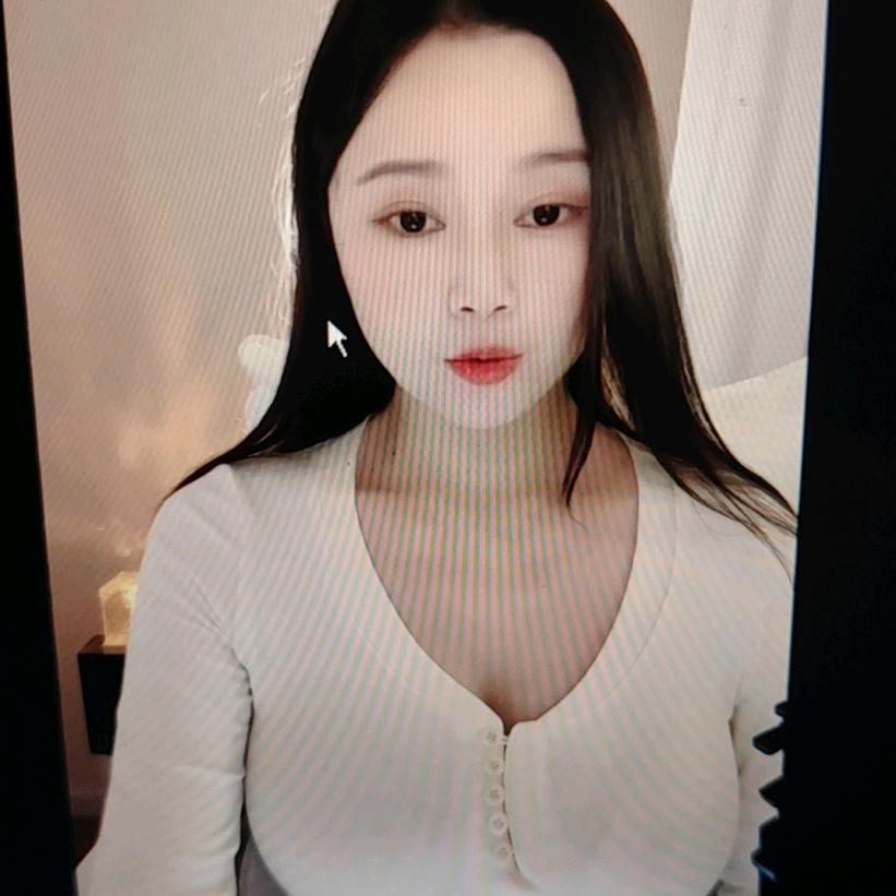 小喵喵o(*≧▽≦)ツ┏━┓