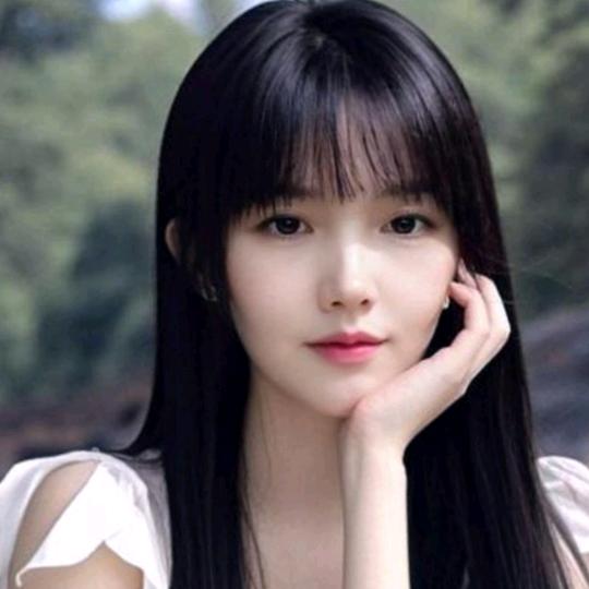 昌松银行斜对面，向往水果。