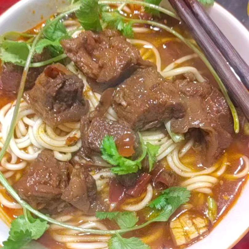 面之熠