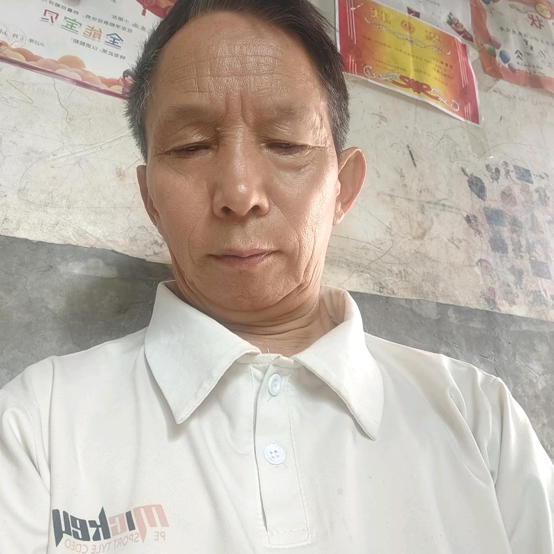 太阳哥。