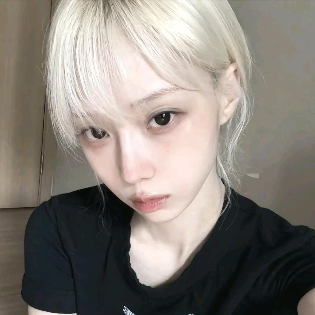 薄雾未散