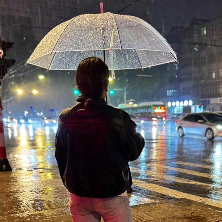 《谜尚》女装光明店辉姐