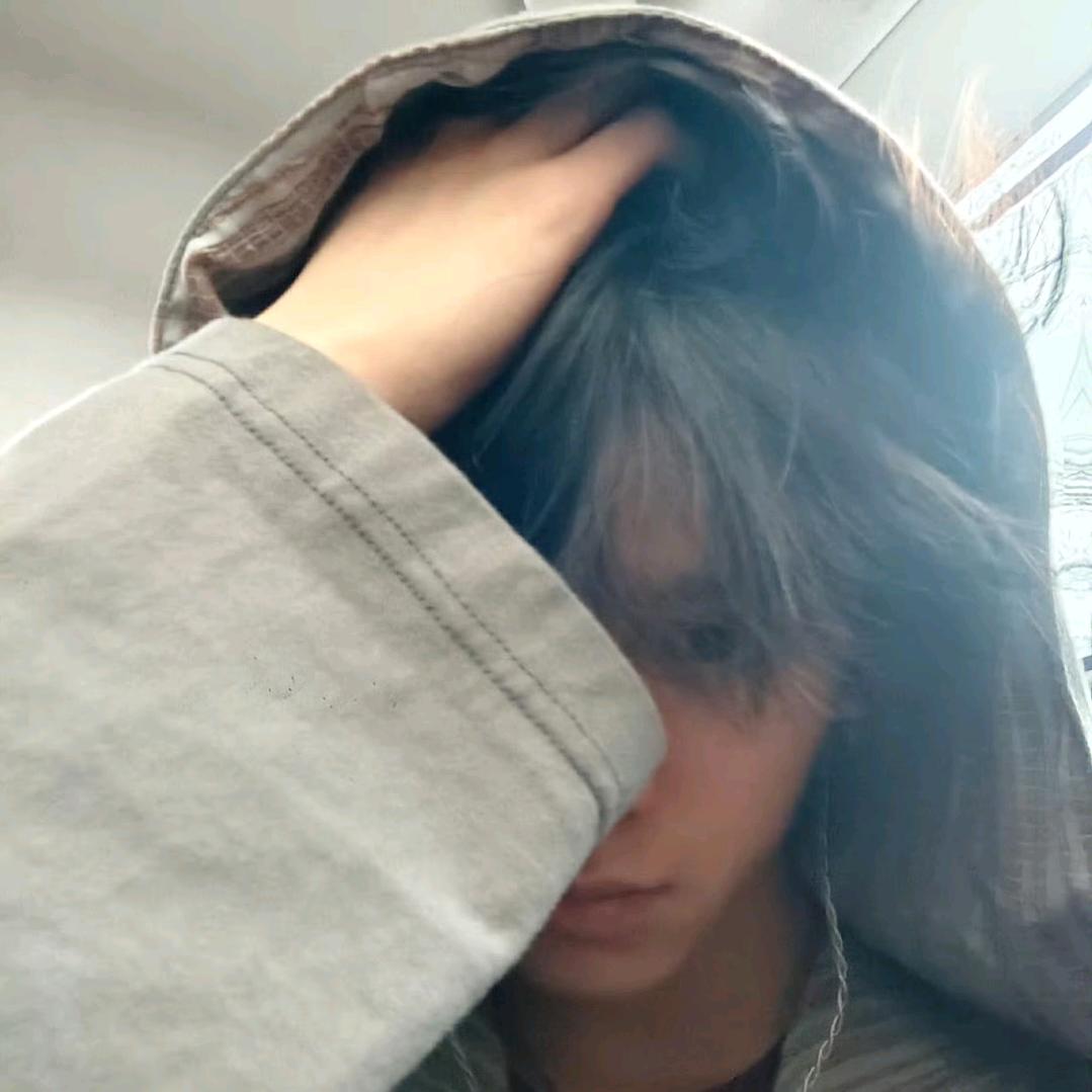 我的男神叫左航！