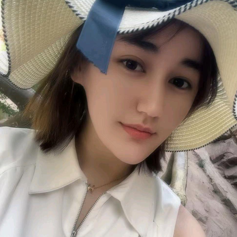 匝拜尔汗服装