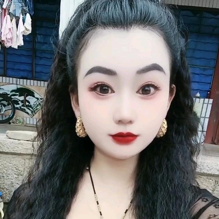 冰山美人