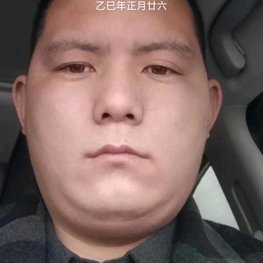 房亚军