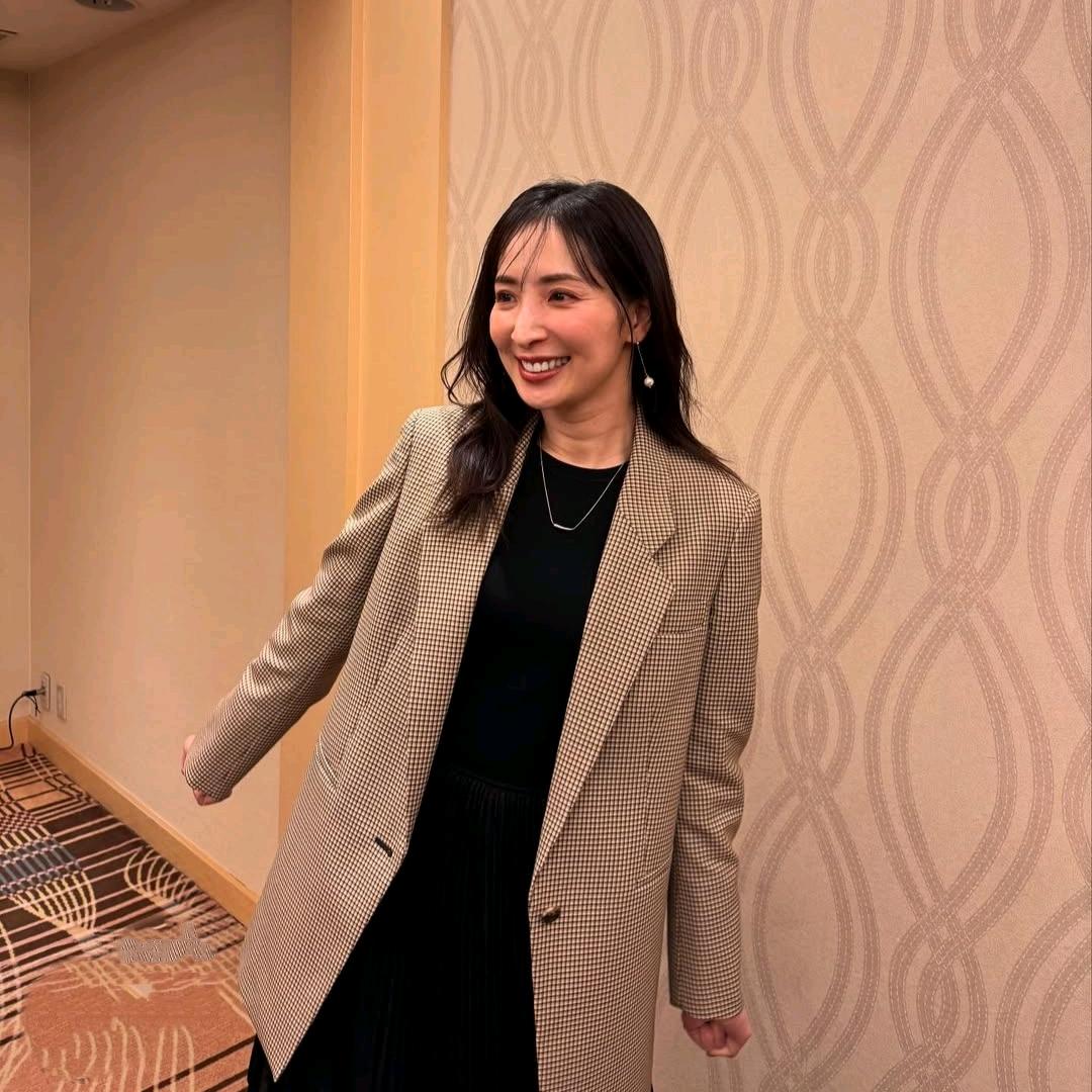 不旧蚀（飞哥夫人版）