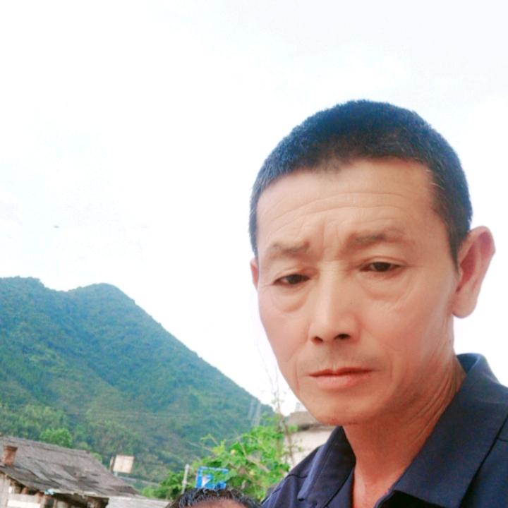古，月，