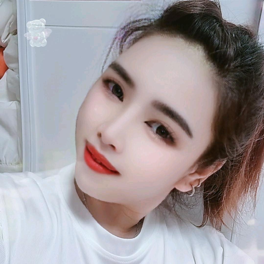 回眸一笑😔😔
