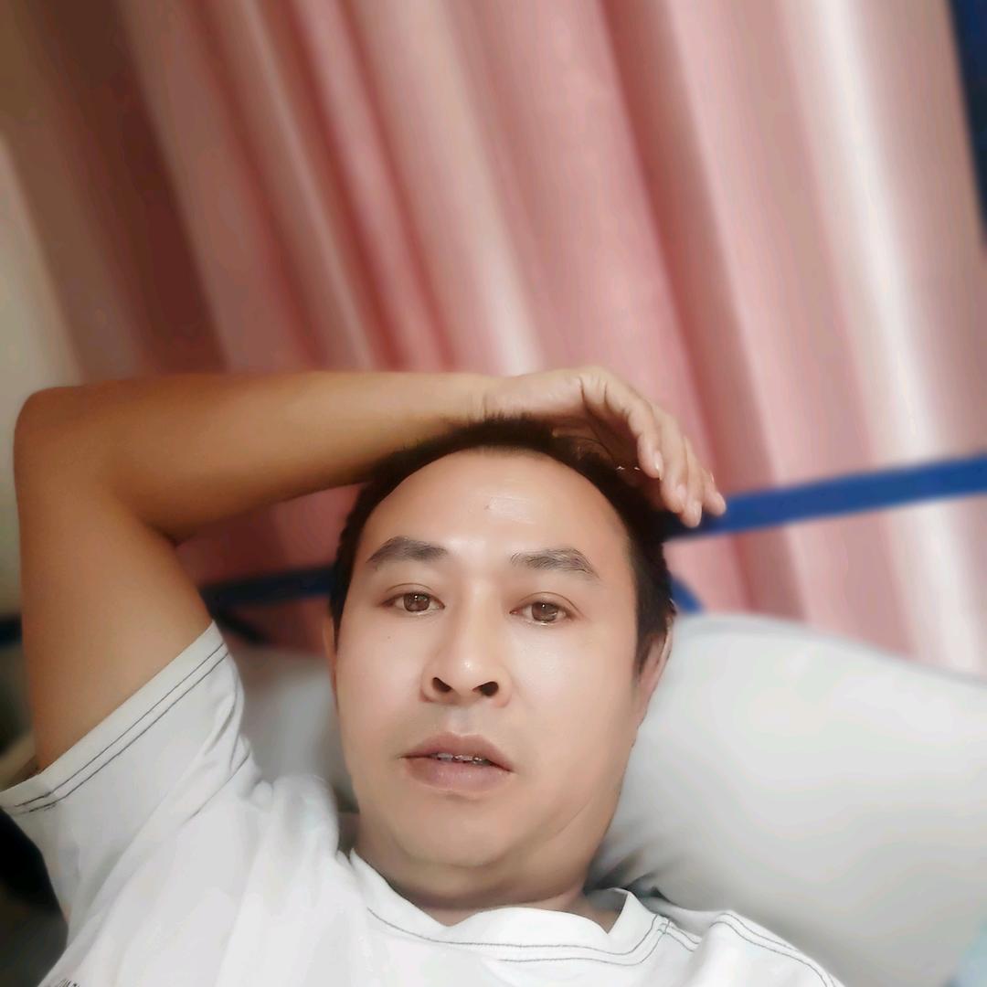 爱醉的大叔🐴 （冉）