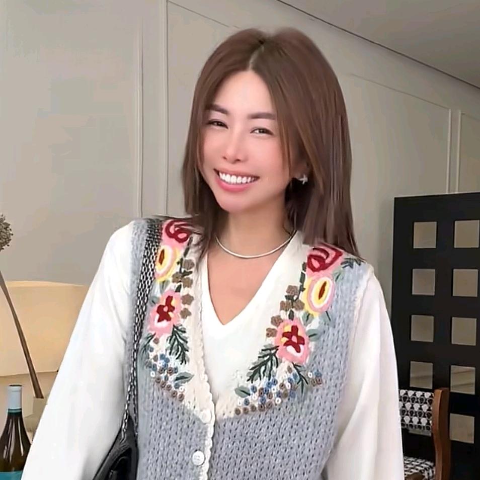 唐老板嘉玲姐时尚女装