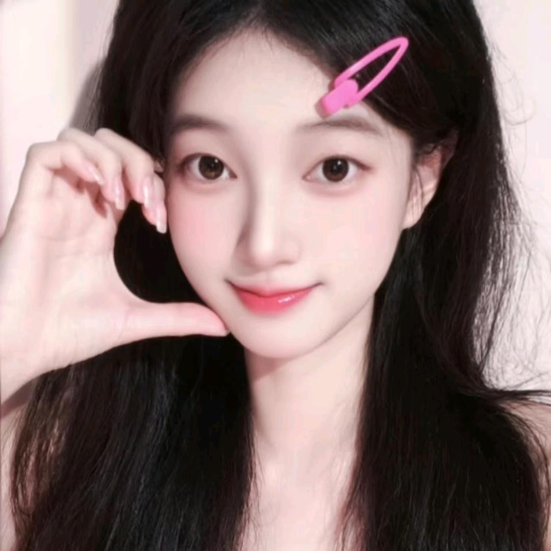 : : ཽ小困包ᥫᩣ