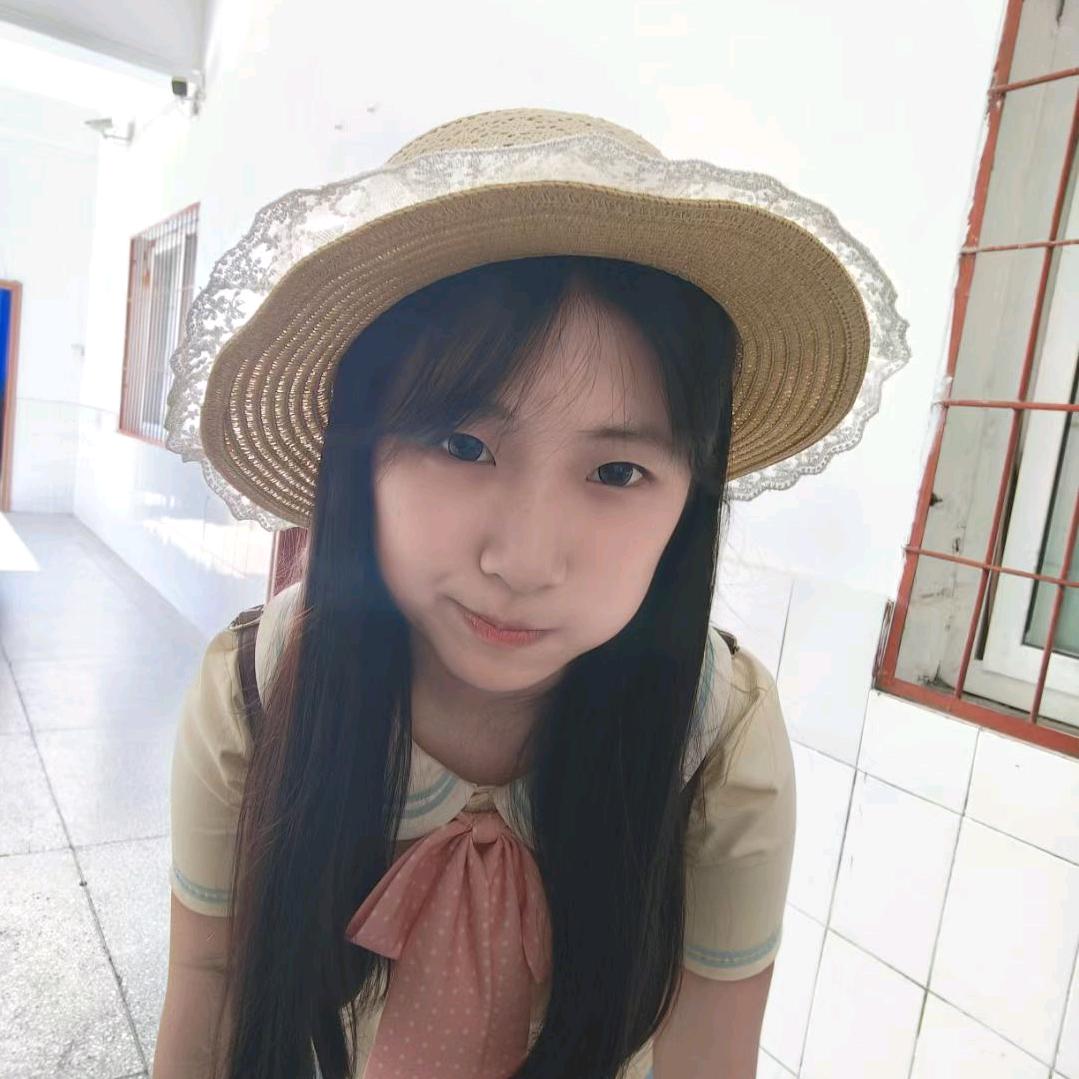 草莓牛奶🍓