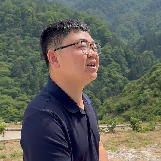 收山货的张跑跑