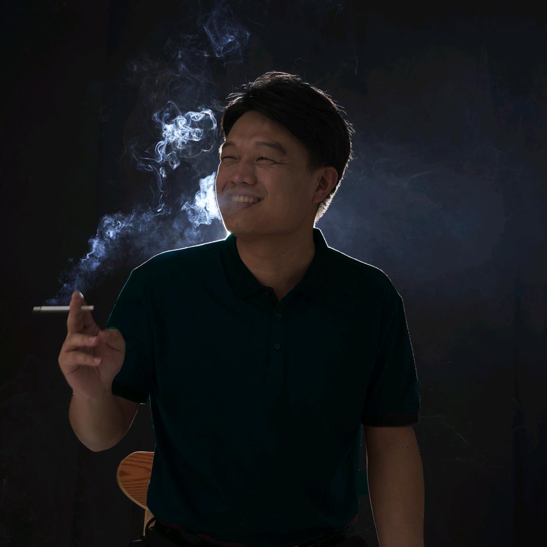 建哥（张文建）