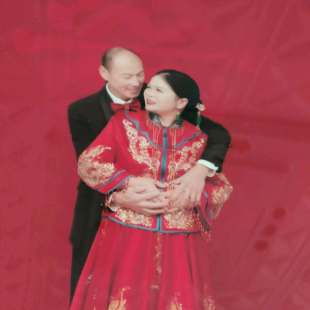 费哥和姣姣的幸福…👫