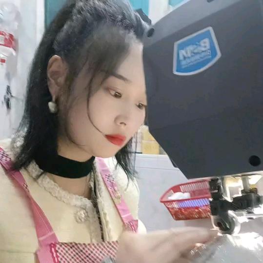 鞋厂吴姐