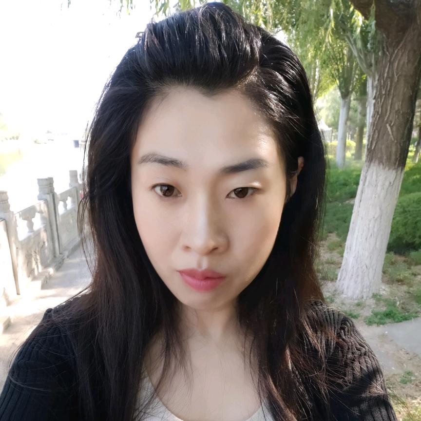 榆林学院的烤鸡腿姐