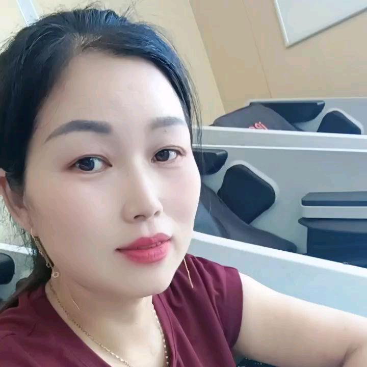 雨中漫步🌴🌴🌴拒聊