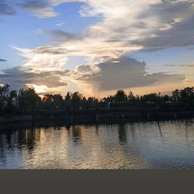 艾迪  (二手破碎锤)