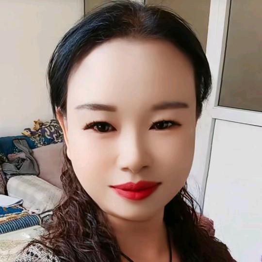 *✲ﾟ*笑而💕不语🎀✺