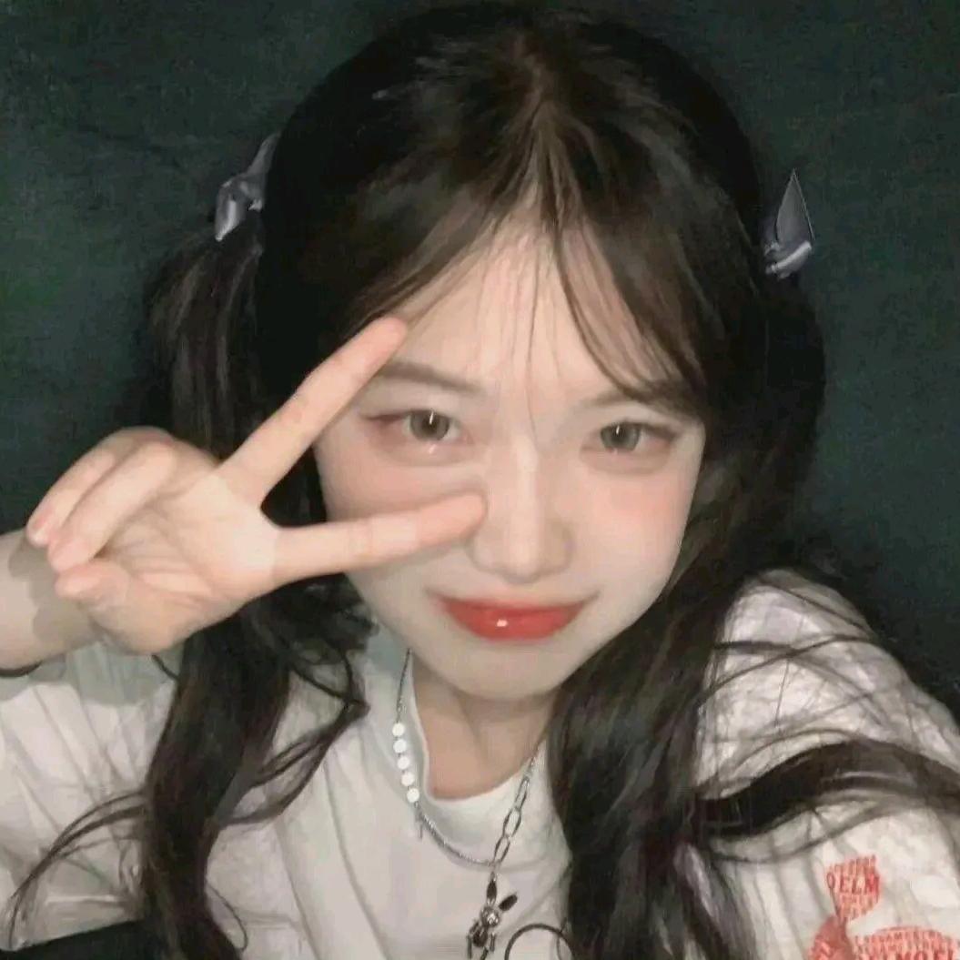 小欣女装穿搭