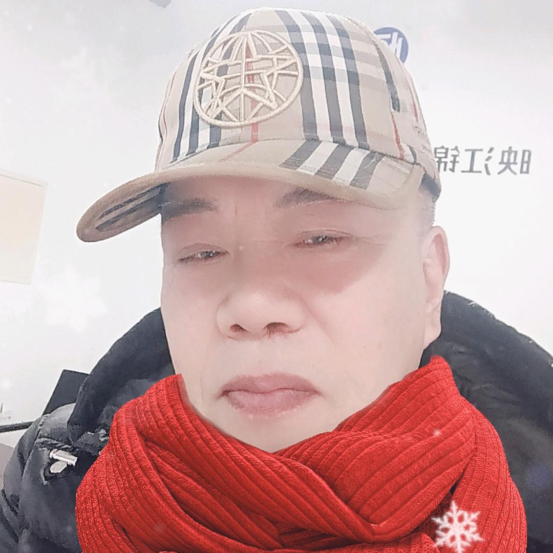 梅显峰。