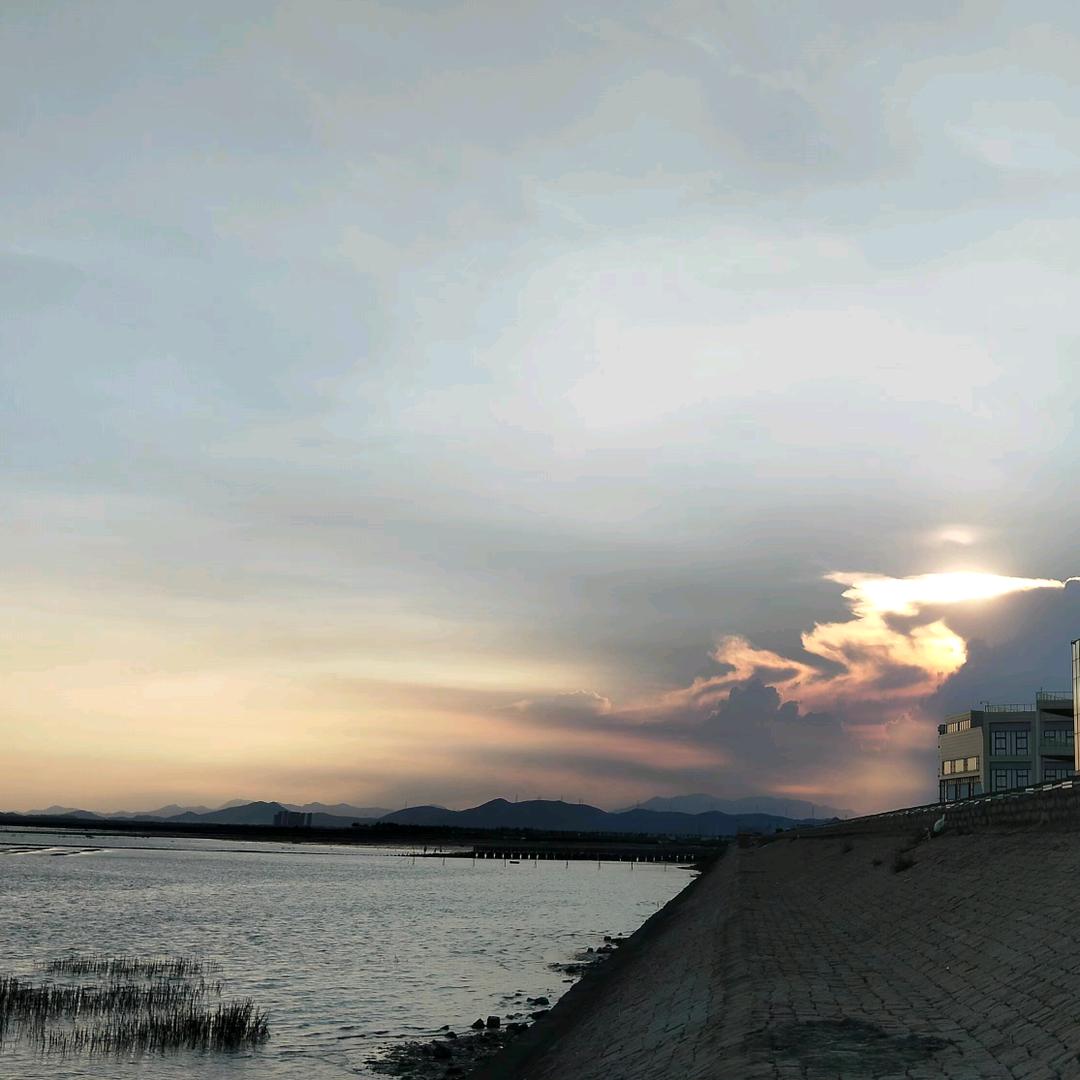 ℒᎭℯ追风🍀人ᥫ࿐ᩚ