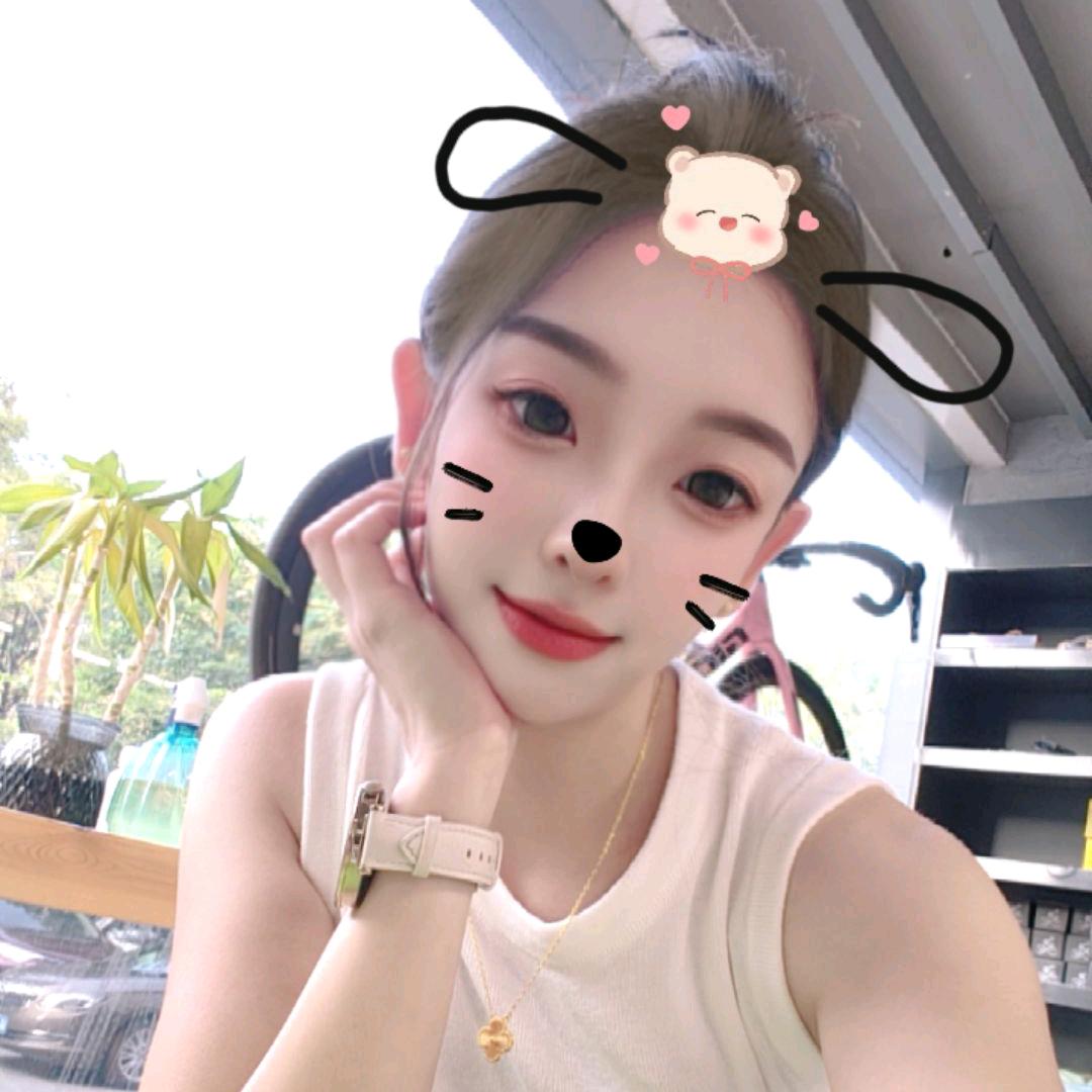 奶糖泡泡 💕