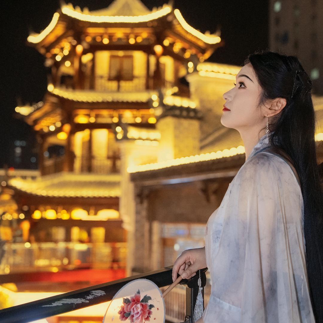朵 姐