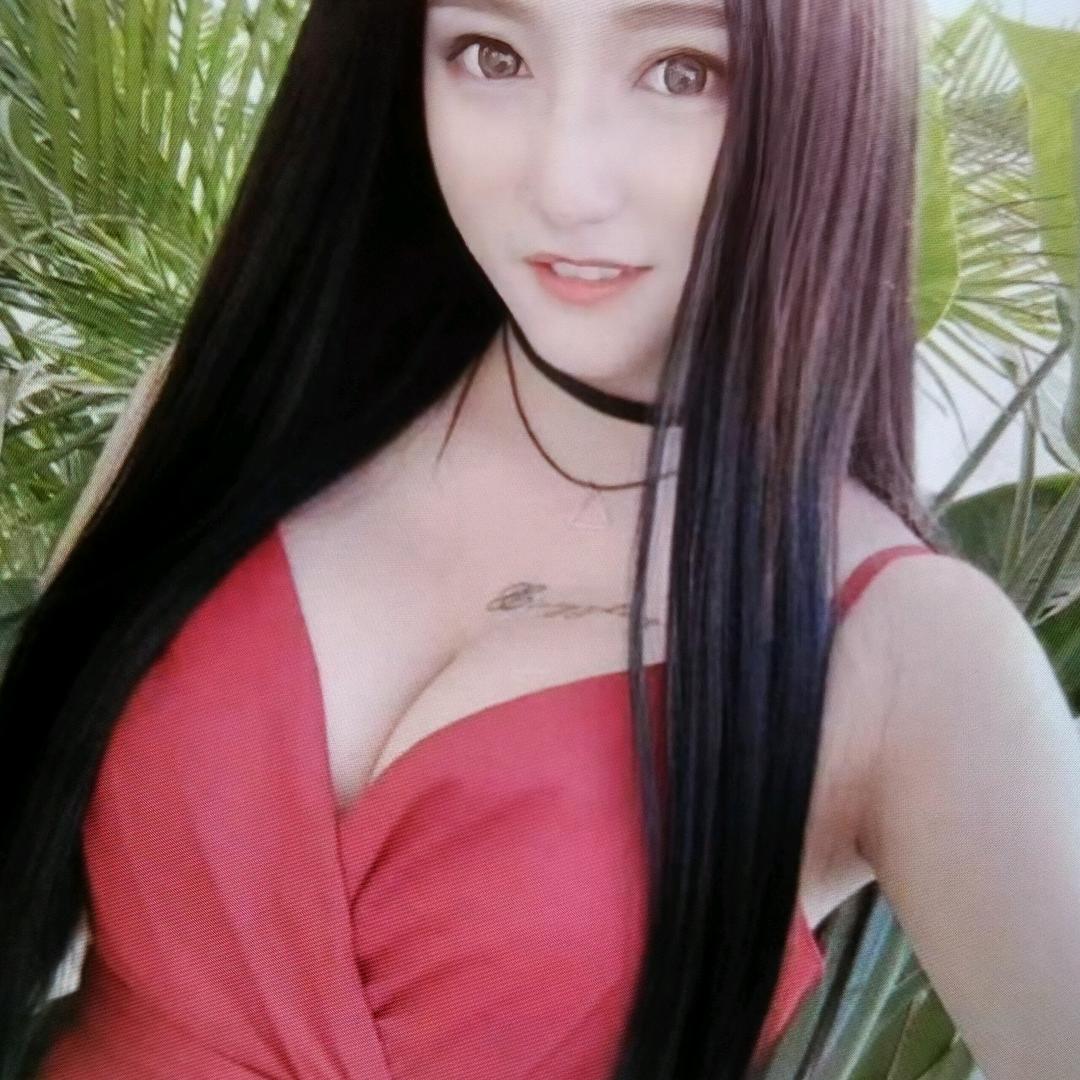 小雪爱吃香菜