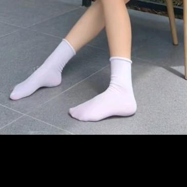 w🧦Z