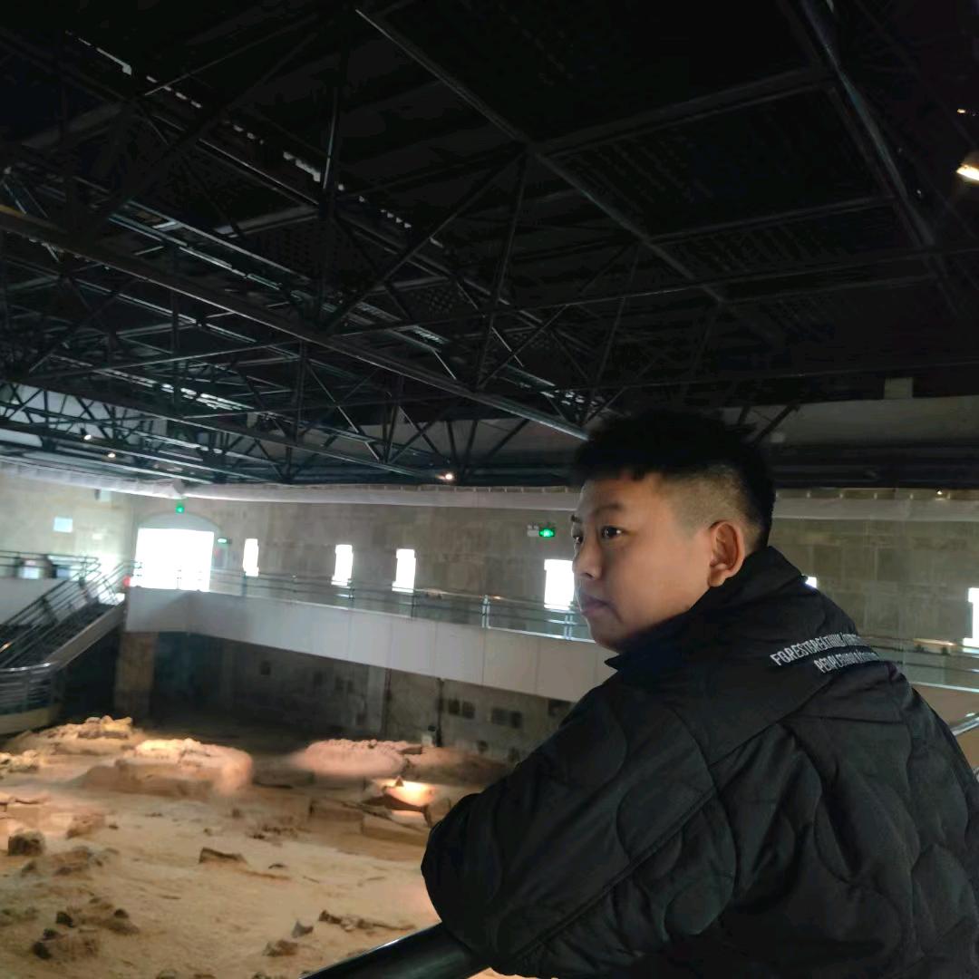 小灰