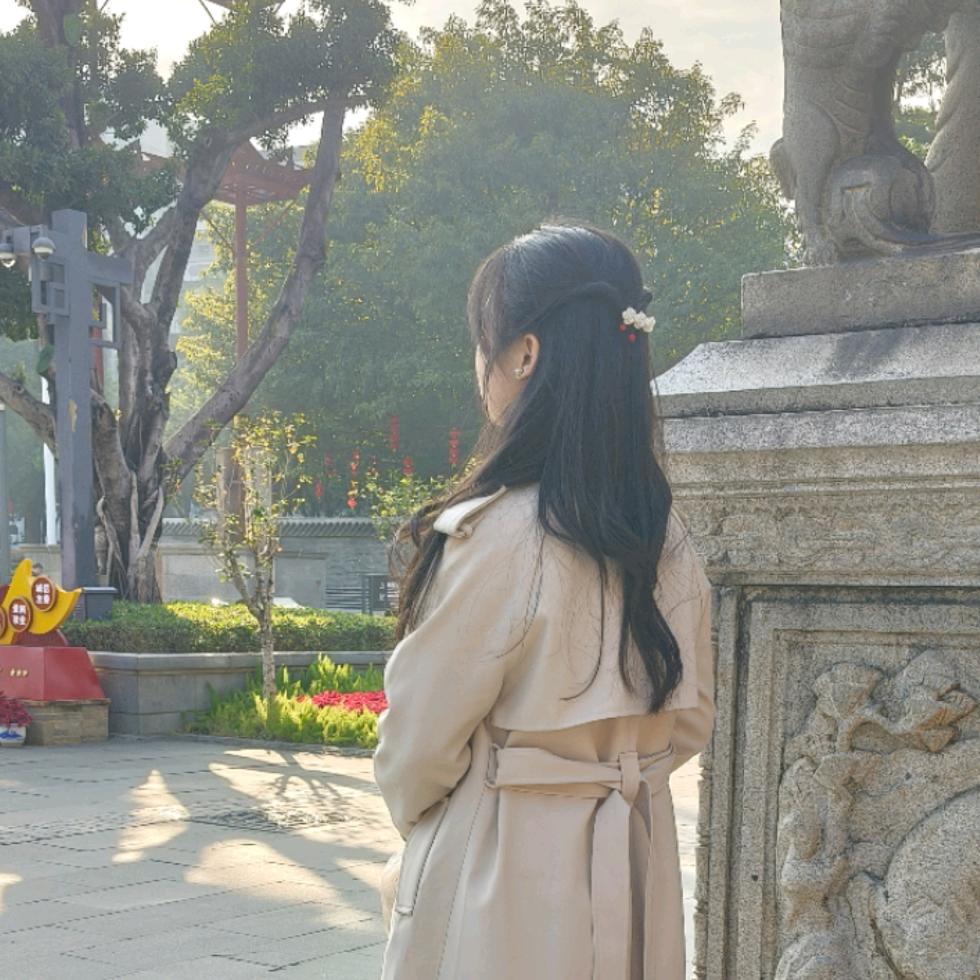 柒柒