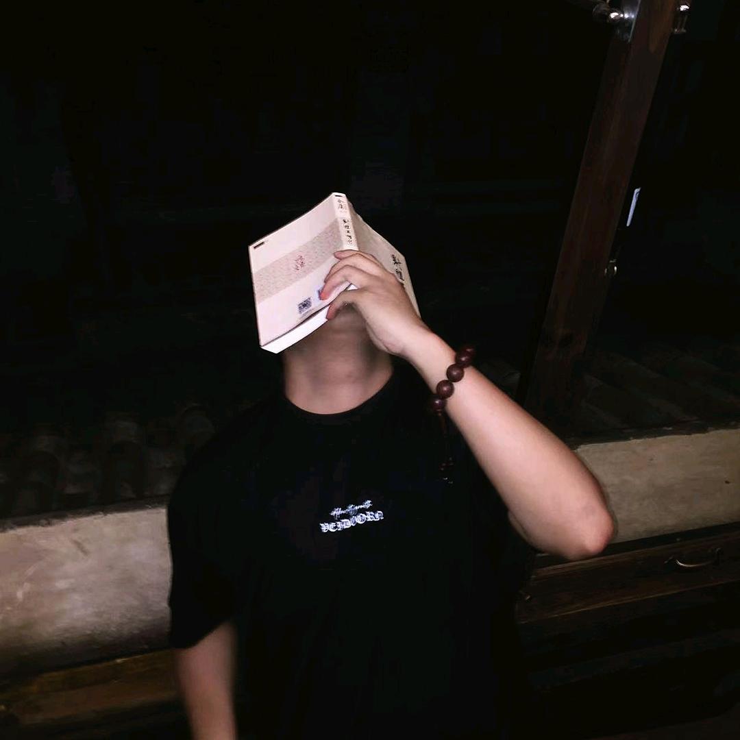 ☁……🛸