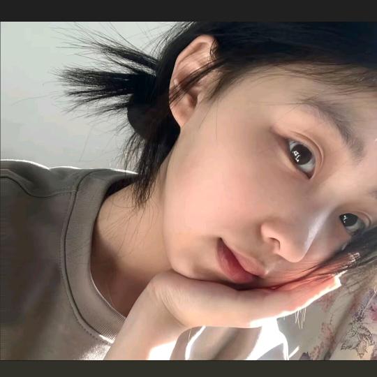 星星🌟穿搭