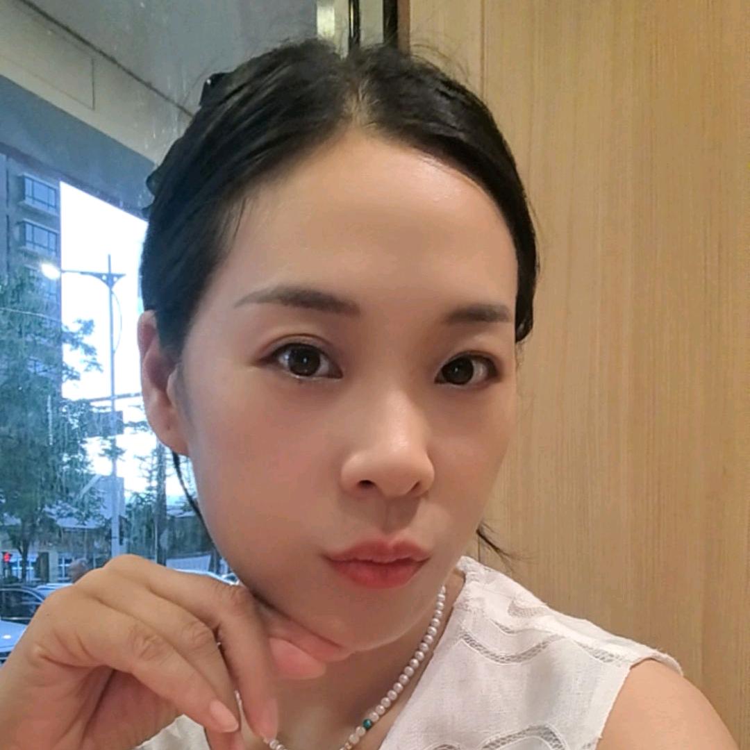 郑州偶姿女装(2店)陈姐