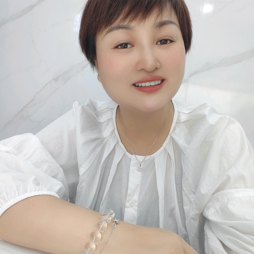 两坨的妈咪