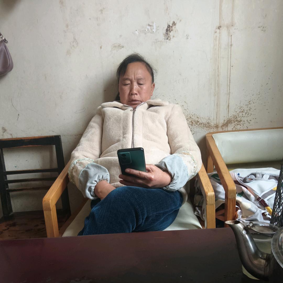 用户5729975886700
