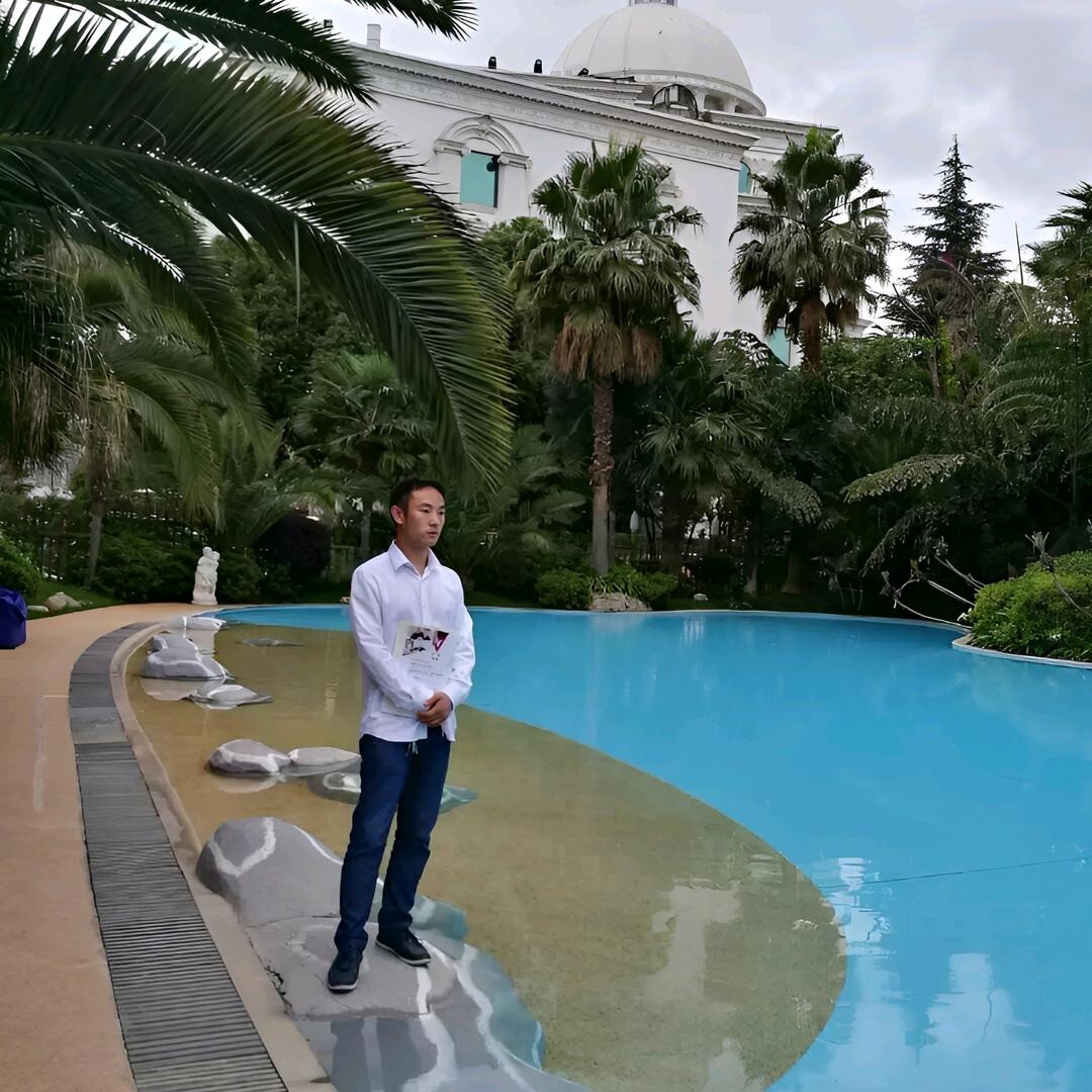 余情喂鸟