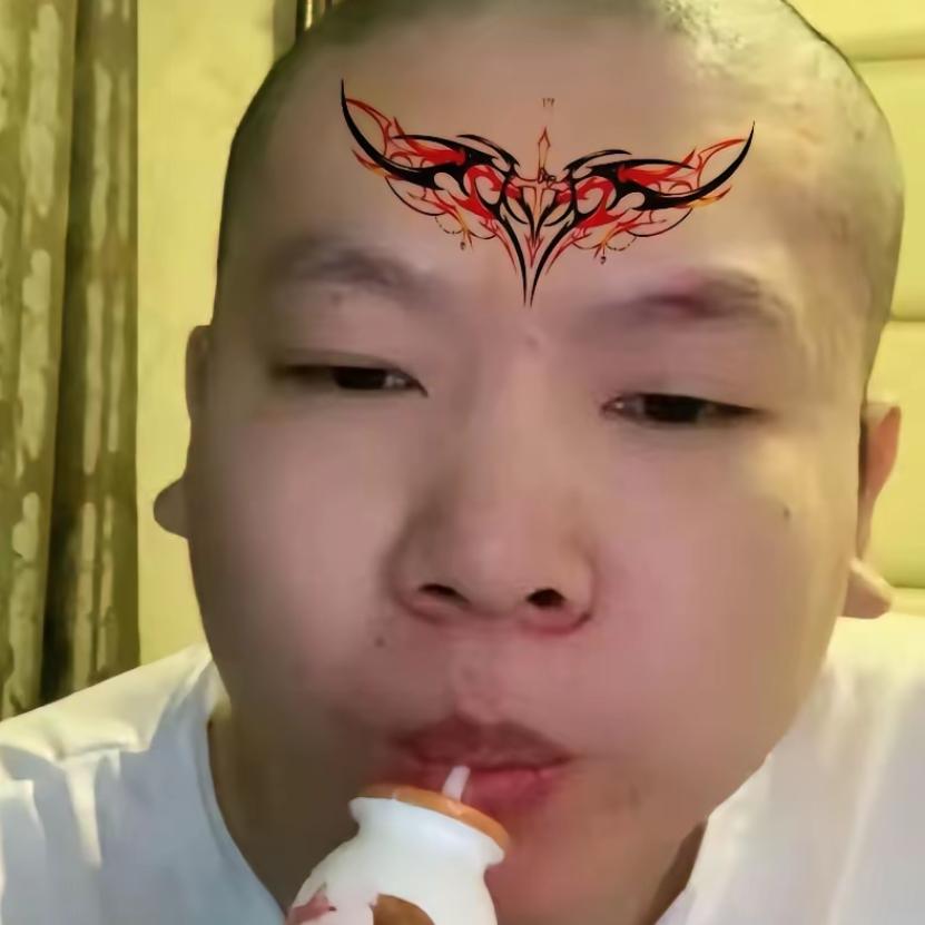 刘亮