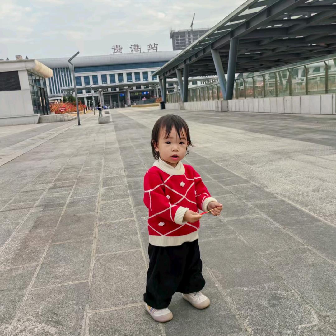 瑶瑶童品精选店