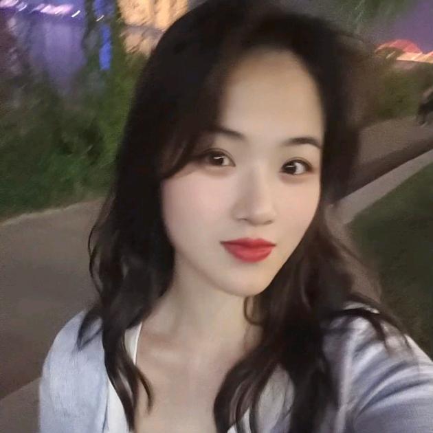 别碰我有毒🥀