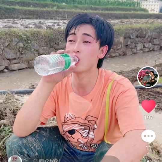 七妹爱唱歌